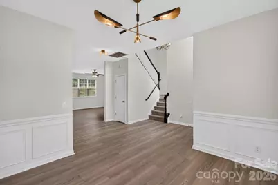 8100 Laurel Run Drive, Charlotte, NC 28269 - Photo 12