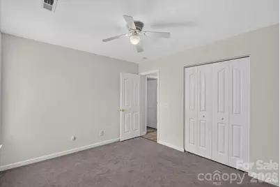 8100 Laurel Run Drive, Charlotte, NC 28269 - Photo 26