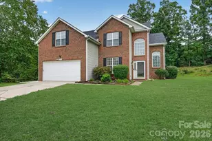8100 Laurel Run Dr, Charlotte, NC 28269 - Photo 34