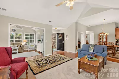 128 Lone Oak Circle, Rock Hill, SC 29732 - Photo 4
