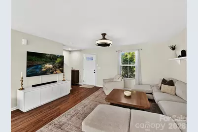 6911 Marissa Lane, Charlotte, NC 28212 - Photo 2