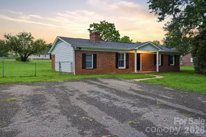 107 Bain Road, Kings Mountain, NC 28086 - Photo 2