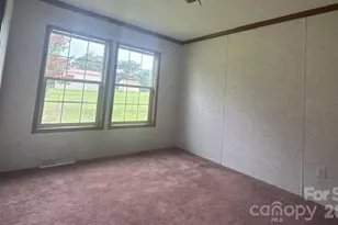 311 W Timberland Dr, Grover, NC 28073 - Photo 8
