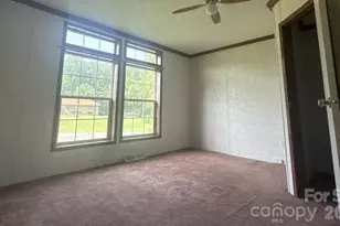 311 W Timberland Dr, Grover, NC 28073 - Photo 10