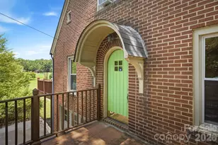 1205 E Union St, Morganton, NC 28655 - Photo 6