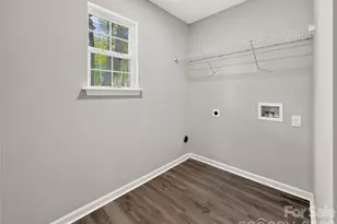 2216 Emmons Lane, Charlotte, NC 28212 - Photo 8