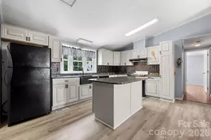 415 Massey Deal Rd, Statesville, NC 28625 - Photo 8