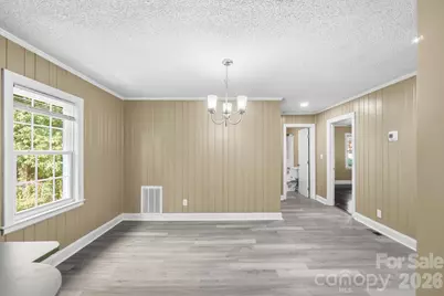 317 E 4th Avenue, Gastonia, NC 28054 - Photo 14