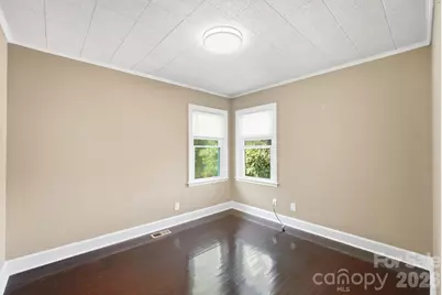 317 E 4th Avenue, Gastonia, NC 28054 - Photo 24