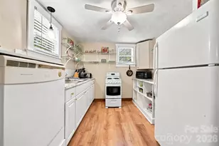 2588 Old Shelby Rd, Hickory, NC 28602 - Photo 16