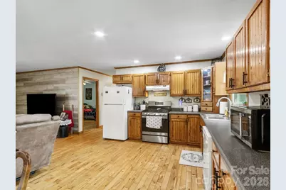 427 Big Brush Creek Road, Green Mountain, NC 28740 - Photo 10