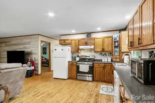 427 Big Brush Creek Rd, Green Mountain, NC 28740 - Photo 10