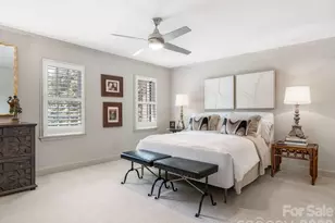 223 Perrin Pl, Charlotte, NC 28207 - Photo 24