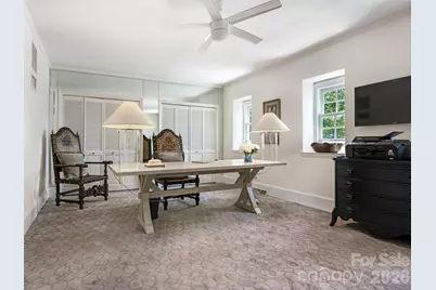 223 Perrin Place, Charlotte, NC 28207 - Photo 28