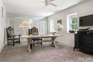 223 Perrin Pl, Charlotte, NC 28207 - Photo 28