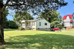 371 Sulphur Springs Rd, Hiddenite, NC 28636 - Photo 4