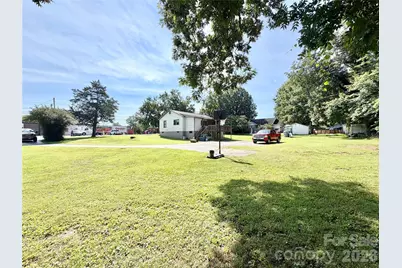 371 Sulphur Springs Road, Hiddenite, NC 28636 - Photo 24