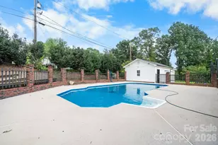 1316 Oak Canopy Rd, Lincolnton, NC 28092 - Photo 10