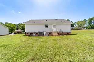 3009 Drake Dr, Stanley, NC 28164 - Photo 6