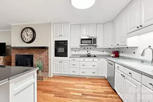6606 Bunker Hill Cir, Charlotte, NC 28210 - Photo 14