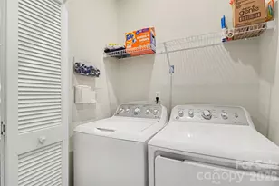 4518 Valley Walk Dr, Charlotte, NC 28216 - Photo 24