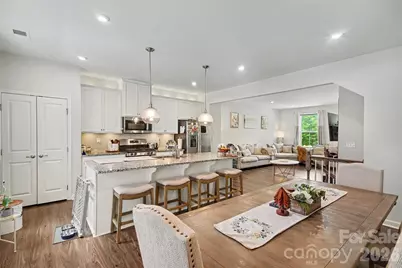 4518 Valley Walk Drive, Charlotte, NC 28216 - Photo 12