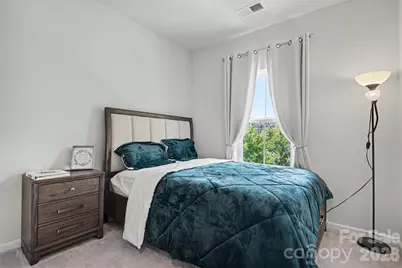 4518 Valley Walk Drive, Charlotte, NC 28216 - Photo 22