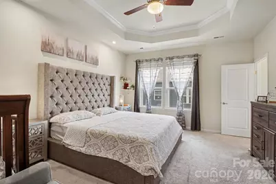 4518 Valley Walk Drive, Charlotte, NC 28216 - Photo 16