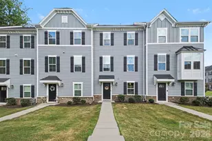 4518 Valley Walk Dr, Charlotte, NC 28216 - Photo 1