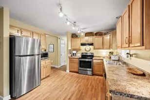 47 Fox Rd, Asheville, NC 28804 - Photo 10