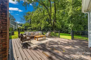 4030 Foxmoor Dr, Charlotte, NC 28226 - Photo 30