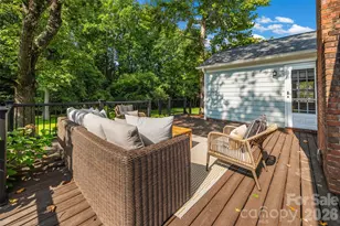 4030 Foxmoor Dr, Charlotte, NC 28226 - Photo 32