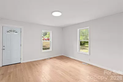 715 N Central Avenue, Landis, NC 28088 - Photo 8
