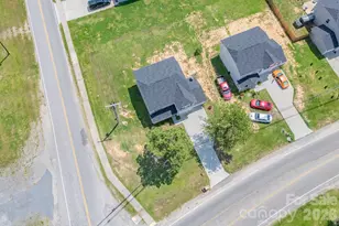 1425 Springdale Rd, Lancaster, SC 29720 - Photo 4