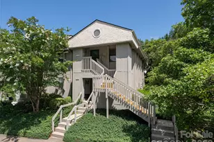 1406 Abbey Cir, Asheville, NC 28805 - Photo 1