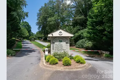 1406 Abbey Circle, Asheville, NC 28805 - Photo 28