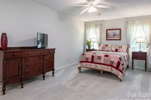 1406 Abbey Cir, Asheville, NC 28805 - Photo 18