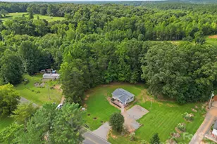 2643 Hopewell Church Rd, Sherrills Ford, NC 28673 - Photo 6