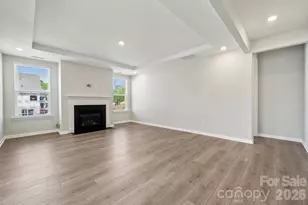 17017 Walker Wylie Dr, Charlotte, NC 28278 - Photo 8
