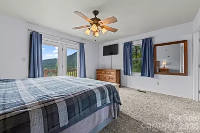 263 Pilgrims Lane, Burnsville, NC 28714 - Photo 14