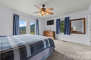 263 Pilgrims Ln, Burnsville, NC 28714 - Photo 14