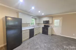 733 Crestwood Ave, Gastonia, NC 28054 - Photo 6