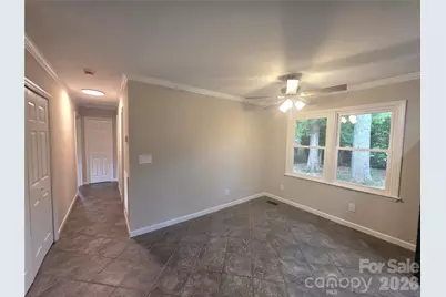 733 Crestwood Avenue, Gastonia, NC 28054 - Photo 8
