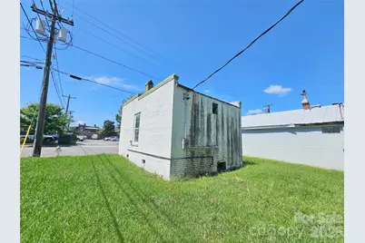 4 Roosevelt Street N, York, SC 29745 - Photo 4