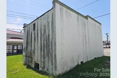 4 Roosevelt Street N, York, SC 29745 - Photo 2