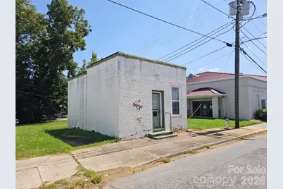 4 Roosevelt Street N, York, SC 29745 - Photo 1