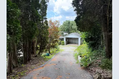 484 Alpine Drive #15, Seven Devils, NC 28749 - Photo 20