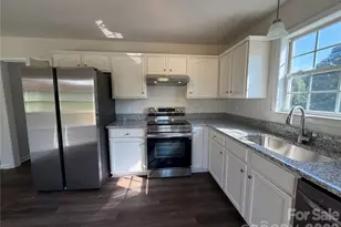 1667 Oakview Way, Rock Hill, SC 29730 - Photo 2