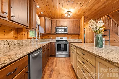 7803 Nc 183 None, Newland, NC 28657 - Photo 8