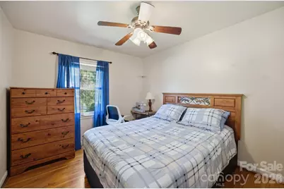 5218 Dolphin Lane, Charlotte, NC 28215 - Photo 24